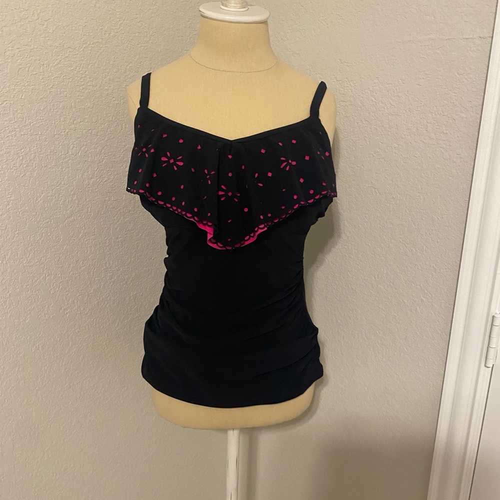 Profile Black and Pink Tank Swimsuit Top